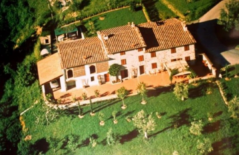 Capannori - Lucca grosszügiges Landhaus in der Toskana mit riesigem Umschwung Haus kaufen