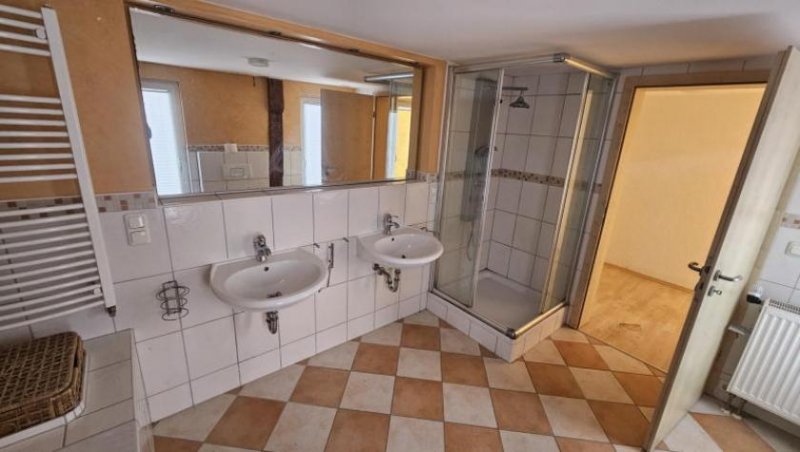 Freimersheim ObjNr:B-19627 - Südliches Ambiente in einem kernsanierten Bauernhaus in Freimersheim mit Garten Haus kaufen