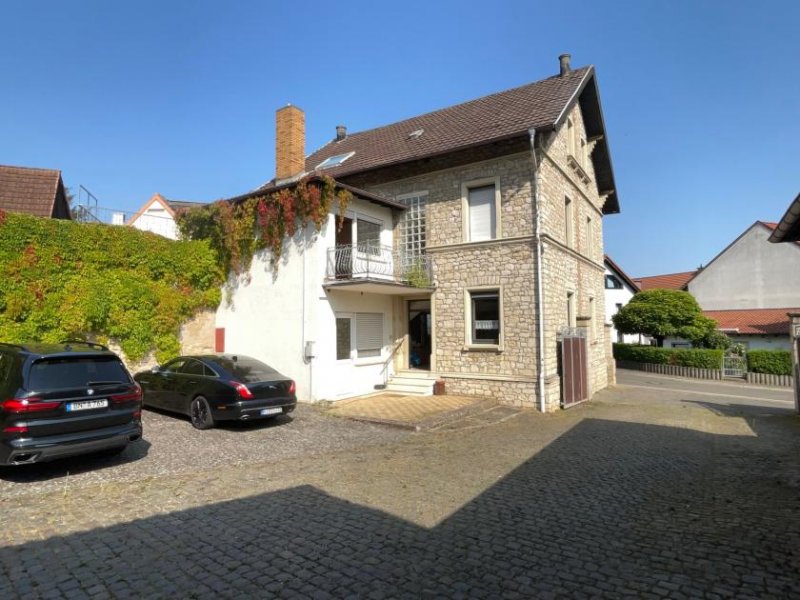 Essenheim EUPORA® Immobilien: Schöner Winzerhof mit Scheunen und Weinkellern in Essenheim bei Mainz. Haus kaufen