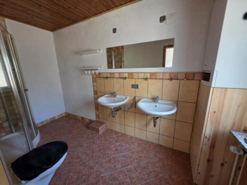 Fürfeld ObjNr:19710 - Saniertes Zweifamilienhaus im Herzen von Fürfeld mit Terrasse und Dachterrasse Haus kaufen