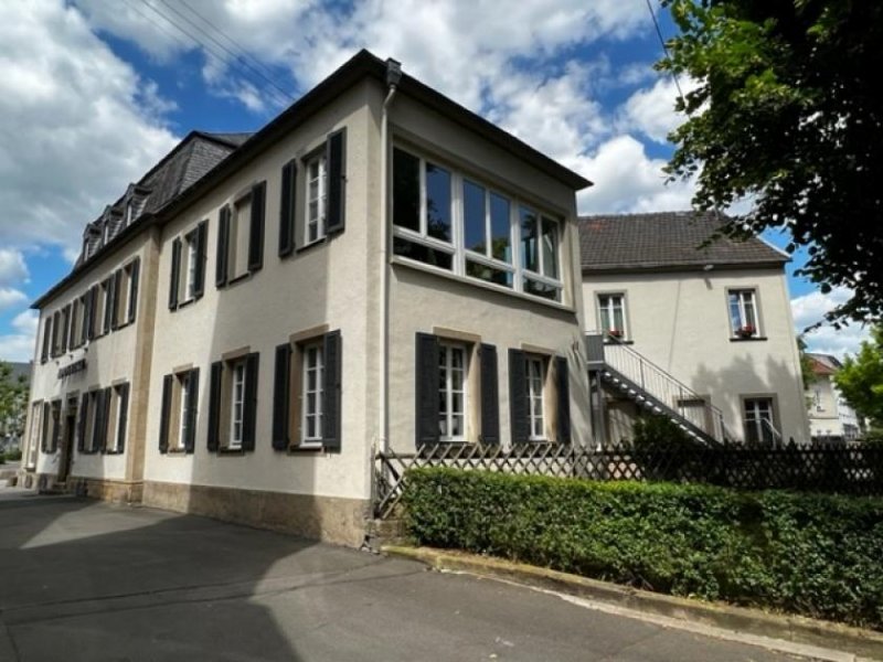 Bad Sobernheim TOP Gelegenheit! Repräsentative Büro/Praxis/Geschäftsräume im historisches Stadthaus zu verkaufen Gewerbe kaufen