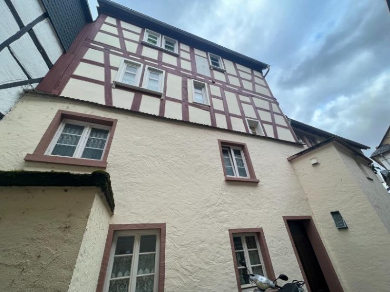 Meisenheim Top-Gelegenheit! Historisches Fachwerkhaus mit 5 Wohneinheiten in Meisenheim zu verkaufen! Gewerbe kaufen