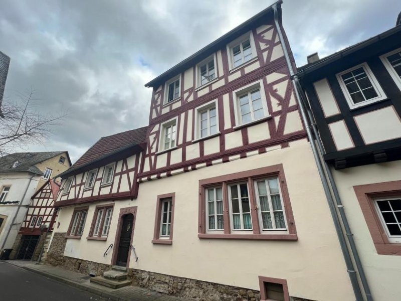 Meisenheim Top-Gelegenheit! Historisches Fachwerkhaus mit 5 Wohneinheiten in Meisenheim zu verkaufen! Haus kaufen