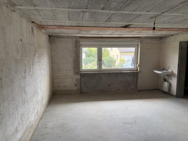 Hargesheim RÜCKBAU AUF ERWEITERTEN ROHBAU IN ABSOLUT TRAUMHAFTER NATURLAGE | 2 GARAGEN | 2 BALKONE | TERRASSE Haus kaufen