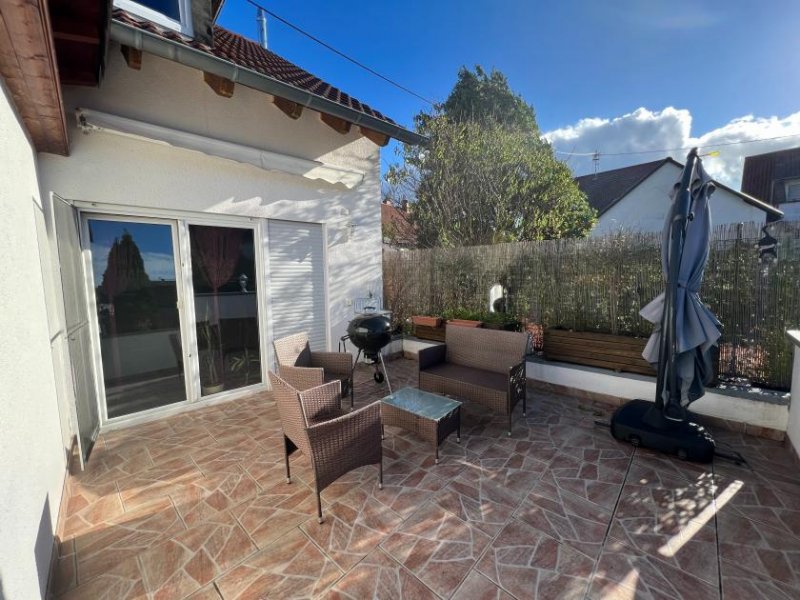 Mandel Top-Gelegenheit! Gemütliches Einfamilienhaus mit Einliegerwohnung in Mandel zu verkaufen. Haus kaufen