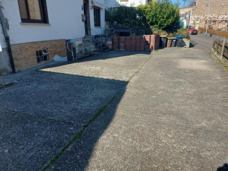 Schloßböckelheim Top-Gelegenheit! Einfamilienhaus mit Nebengebäude und Garage in Schloßböckelheim zu verkaufen Haus kaufen