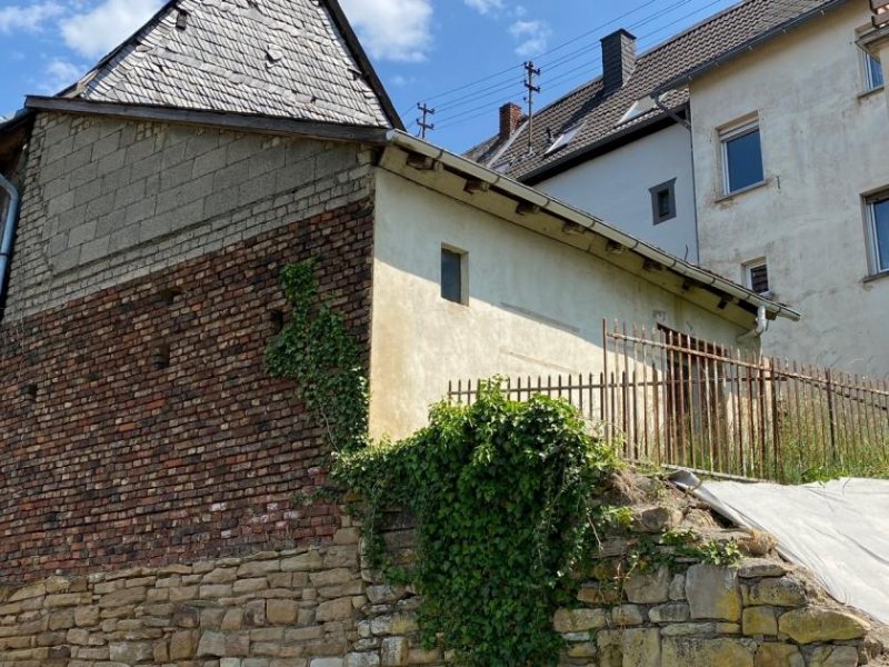 Hochstetten-Dhaun Reihenmittelhaus in Hochstetten-Dhaun, Ortsteil Schloss, in der Nähe des Schloss Dhaun Haus kaufen