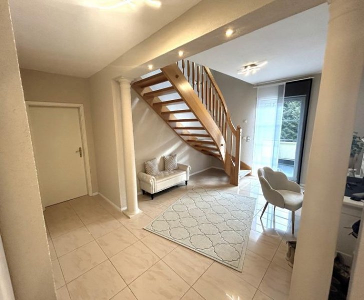 Kirn Elegantes und technisch hochwertiges Wohnhaus im Hunsrück Nähe Kirn / Gewerbegebiet / Büro / Praxis oder Handwerk möglich 