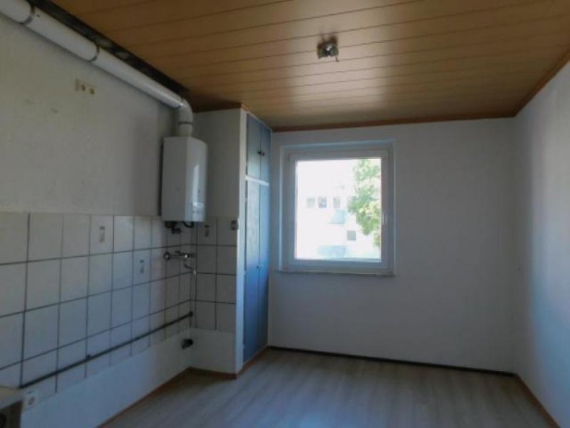 Idar-Oberstein 4-Zimmer-Eigentumswohnung 84m² mit Balkon & Fernblick – sofort bezugsfrei in Idar-Oberstein Wohnung kaufen