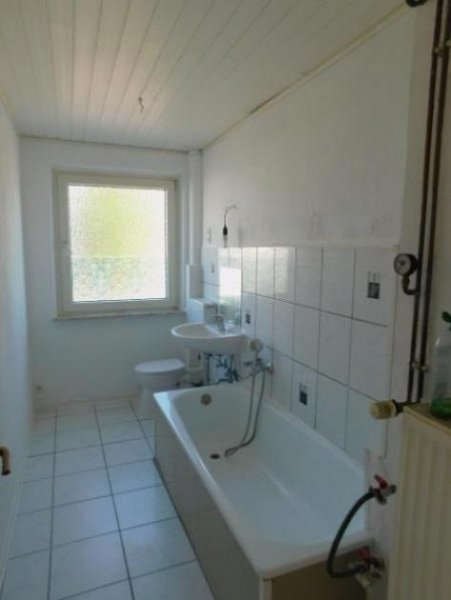 Idar-Oberstein 4-Zimmer-Eigentumswohnung 84m² mit Balkon & Fernblick – sofort bezugsfrei in Idar-Oberstein Wohnung kaufen
