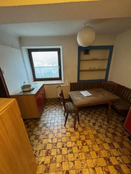 Mörschied KAPITALANLAGE! Doppelhaushälfte mit 2 Wohneinheiten in bevorzugter Lage und Baumöglichkeit. RENDITE Haus kaufen