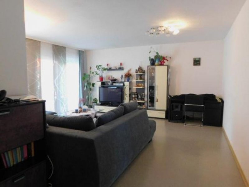 Baumholder Baumholder - Pfadsbach, TOP ETW im EG/Hochparterre - 3 Zi./Kü./Bad/Terrasse/Stellplatz Wohnung kaufen