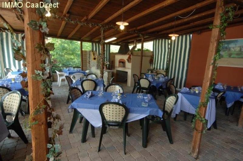 Riparbella Investitionsobjekt! Grosse und schöne Ferienanlage in der herrlichen Toskana mit Restaurant Haus kaufen