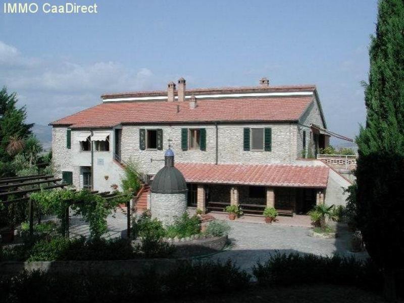 Volterra Herschaftliches, sehr gepflegtes Landgut - mitten im Herzen der beliebten Toskana - mit herrlicherm Rundblick Gewerbe kaufen