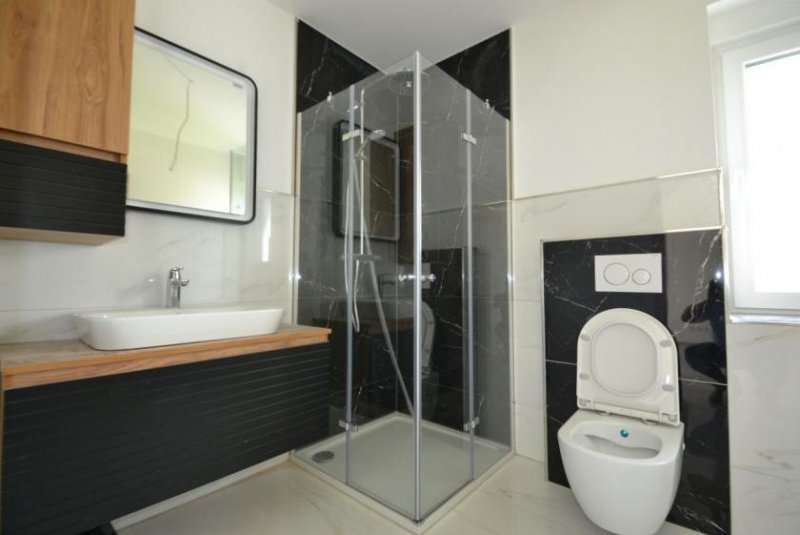 Freirachdorf Anlageobjekt Vierfamilienhaus Nähe A3, zwischen Selters und Dierdorf Gewerbe kaufen