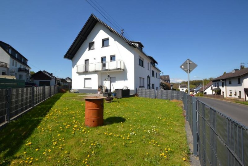 Freirachdorf Anlageobjekt Vierfamilienhaus Nähe A3, zwischen Selters und Dierdorf Gewerbe kaufen