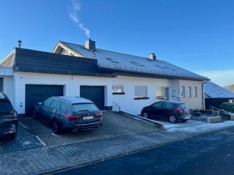 Vielbach Vielbach, Wohnhaus mit 3 Eigentumswohnungen in herrlicher Lage Haus kaufen