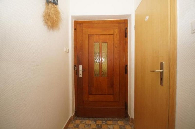 Niederelbert Niederelbert, familienfreundliches Wohnhaus in herrlicher Ortsrandlage *VIRTUELLE 360° BESICHTIGUNG AUF ANFRAGE* Haus kaufen