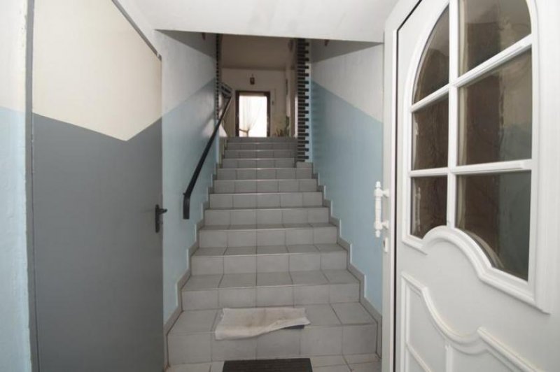 Niederelbert Niederelbert, familienfreundliches Wohnhaus in herrlicher Ortsrandlage *VIRTUELLE 360° BESICHTIGUNG AUF ANFRAGE* Haus kaufen