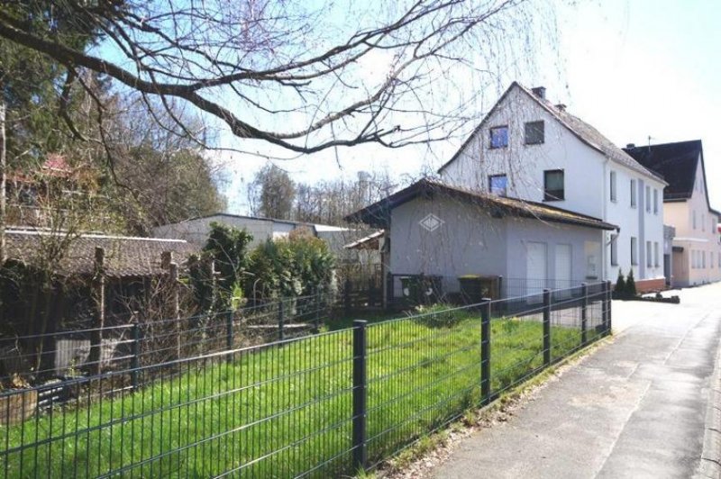 Niederahr Niederahr, renoviertes Wohnhaus mit Anbau *VIRTUELLE 360° BESICHTIGUNG AUF ANFRAGE* Haus kaufen