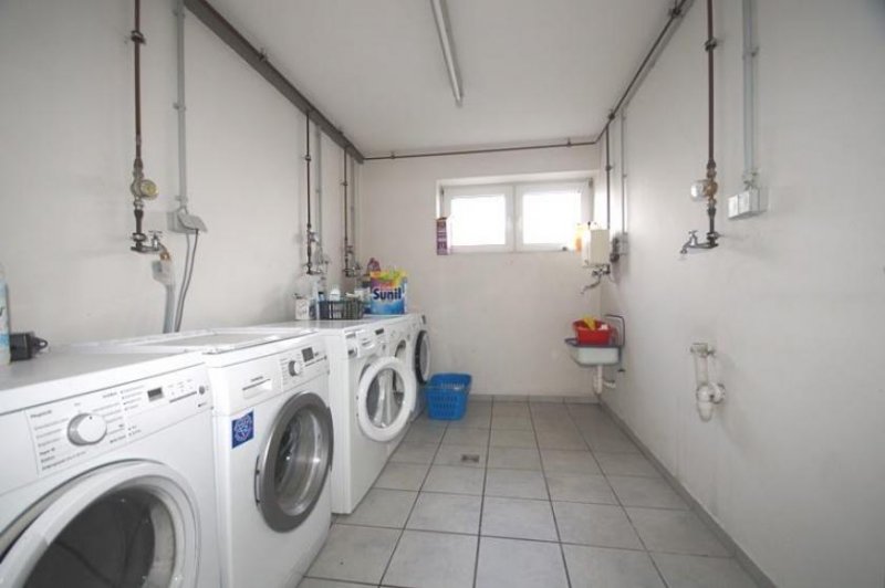 Wirges Wirges, saniertes Appartment mit Kellerraum und KFZ-Stellplatz *VIRTUELLE 360° BESICHTIGUNG AUF ANFRAGE* Wohnung kaufen