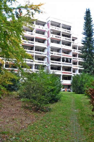 Ehlscheid Anlageobjekt: Penthouse-Wohnung Nähe Neuwied am Rhein, teilsaniert Gewerbe kaufen