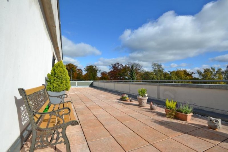 Ehlscheid Penthouse-Wohnung in schöner, ruhiger Waldrandlage Wohnung kaufen