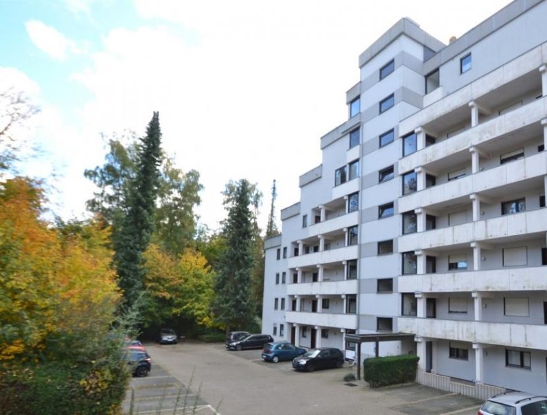Ehlscheid Sanierungsobjekt: Eigentums-Penthousewohnung in schöner, ruhiger Waldrandlage Wohnung kaufen