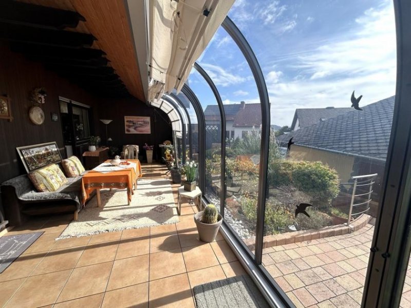 Mayen hochwertiges Wohnhaus mit bis zu 3 Wohnungen (oder Büro / Praxis) im ruhigen Ort Nähe Mayen -Eifel- Haus kaufen