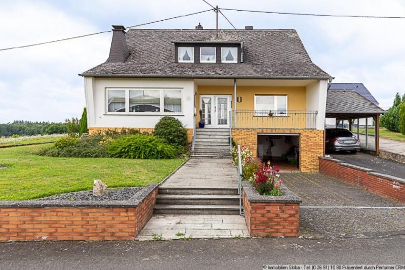 Höchstberg Ortsrandlage: Einfamilienhaus mit großem, ebenem Garten und Garage in der Vulkaneifel, Nähe Ulmen Haus kaufen
