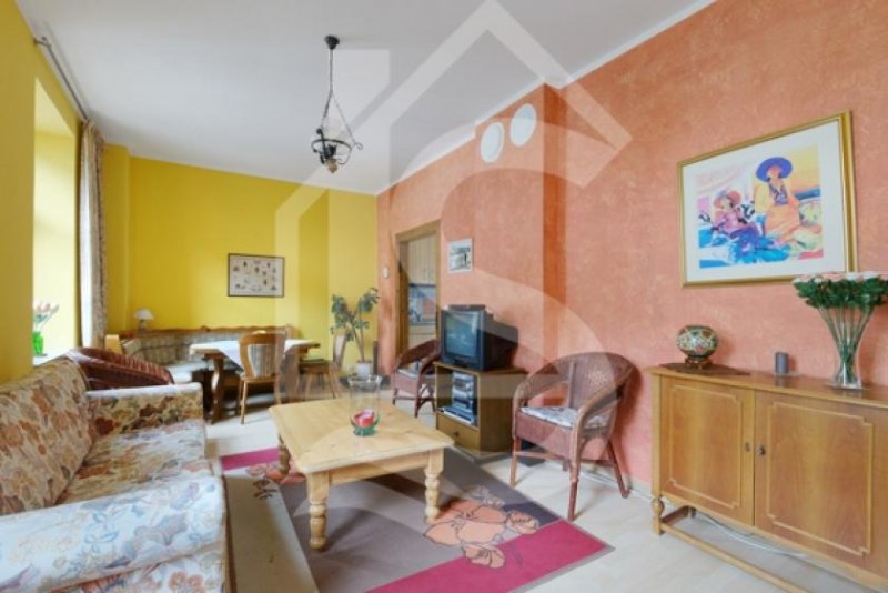 Ellenz-Poltersdorf Denkmalgeschütztes, gepflegtes Einfamilienhaus mit Nebengebäude in ruhiger Lage von Ellenz-Poltersdorf Haus kaufen