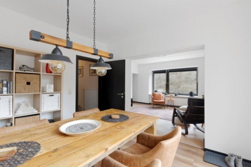 Hödeshof Vollständig renoviertes und modernisiertes Wohnhaus mit gutem Ferien-Vermietungspotenzial in Kautenbach Haus kaufen