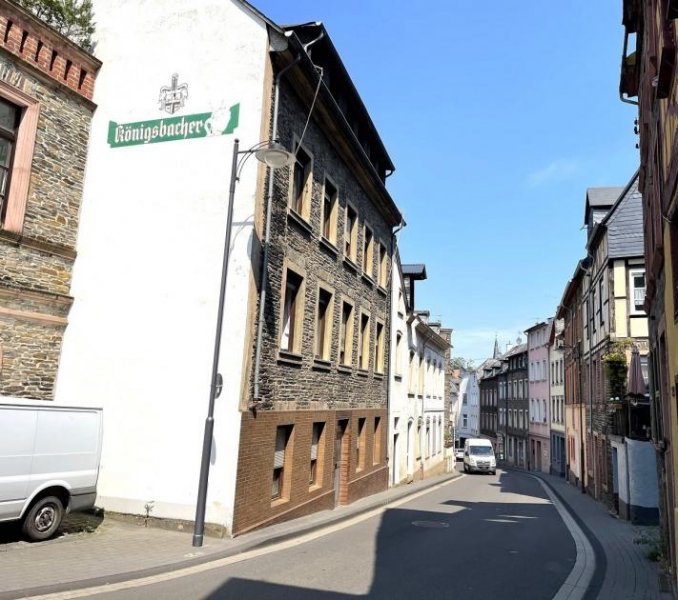Traben-Trarbach Renditeobjekt mit 7 Wohnungen (voll vermietet) in Traben-Trarbach / Mosel Haus kaufen