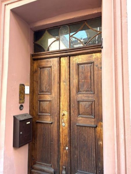 Enkirch historisches Fachwerk-Winzer-Haus mit Weinbergsblick über die Mosel Haus kaufen