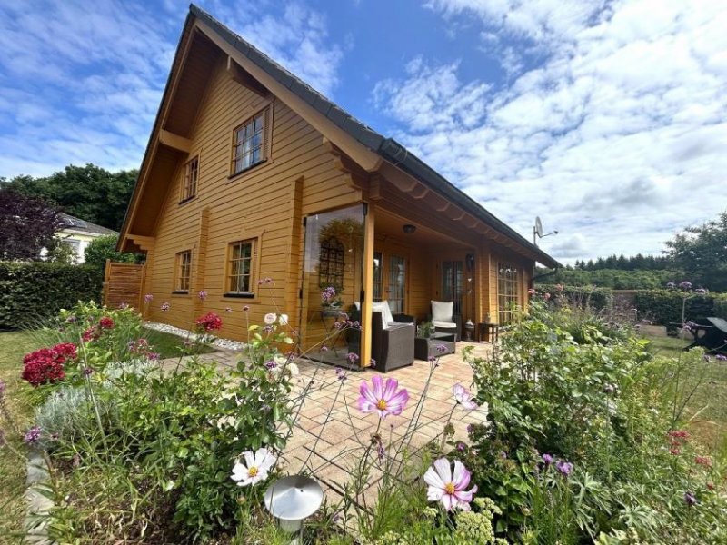Zell (Mosel) Wohnhaus in Top Lage Nähe der Stadt Zell an der Mosel u. Nähe Blankenrath im Hunsrück (Energisklasse B) Haus kaufen