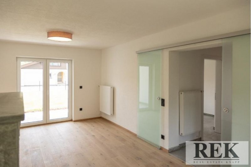 Zell am See Provisionsfrei! Sanierte Doppelhaushälfte in ruhiger & sonniger Lage in Zell am See zu Verkaufen Haus kaufen