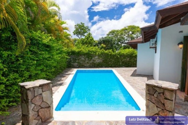 Sosua Anwesen mit drei Villen mit Pools im Bereich Sosua Haus kaufen