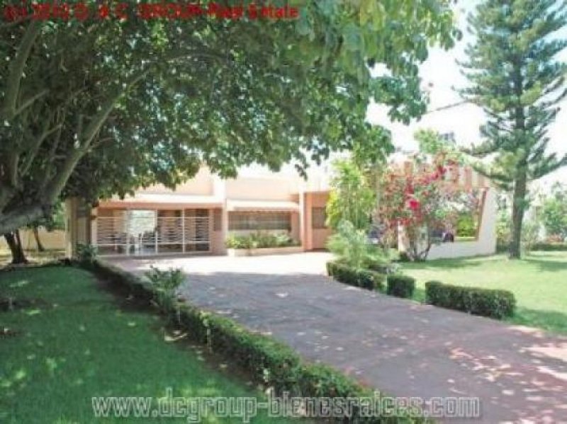 Sosua Großzügiger Bungalow im Ortszentrum Haus kaufen