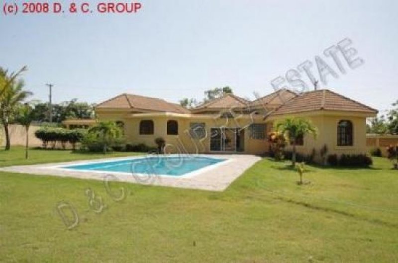 Sosua Neue Villa mit 3 Schlafzimmern auf großem Grundstück Haus kaufen