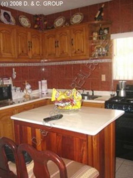 Sosua Villa mit Apartment, Gästehaus und Pool Haus kaufen