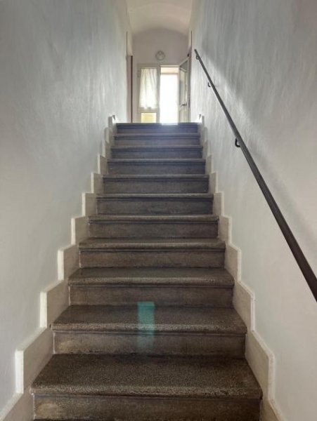 Caldana Geräumiges Reihenhaus in Caldana Haus kaufen