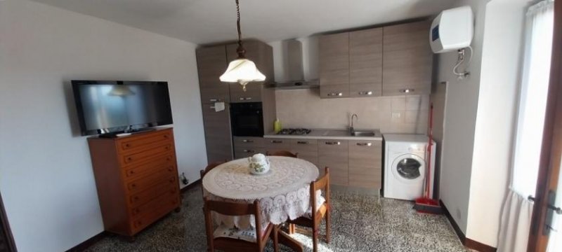 Caldana Geräumiges Reihenhaus in Caldana Haus kaufen
