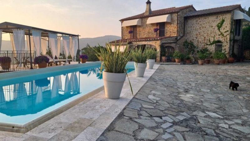 Massa Marittima Landhaus mit Pool in Toplage Haus kaufen