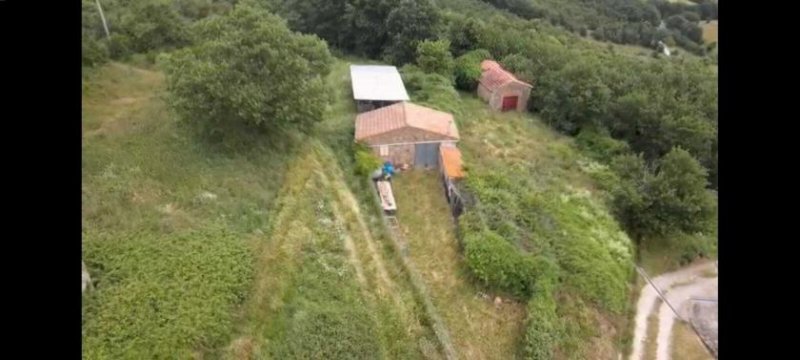 Roccastrada Nebengebäude aus Naturstein mit Grundstück zwischen Roccastrada und Tatti Grundstück kaufen
