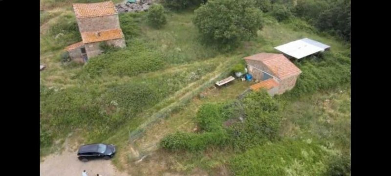 Roccastrada Nebengebäude aus Naturstein mit Grundstück zwischen Roccastrada und Tatti Grundstück kaufen