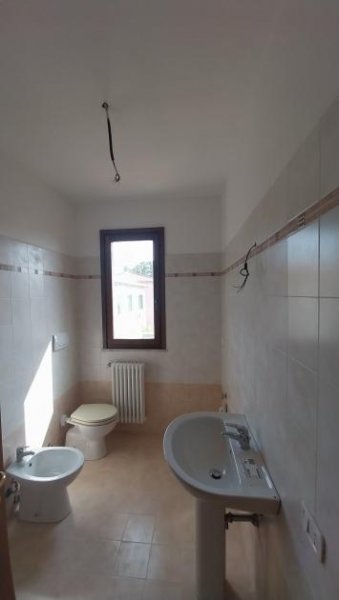 Sassofortino Panorama, Ruhe und ein Hauch Toskana - Wohnung mit Garage Wohnung kaufen