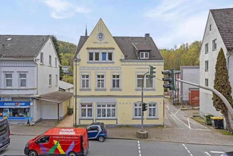 Lüdenscheid Gepflegtes, modernisiertes Wohn- und Geschäftshaus mit hoher Rendite Gewerbe kaufen