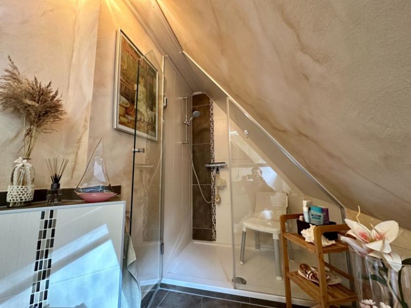 Altena Traumhafte Dachgeschoss-Maisonettewohnung mit Blick auf die Burg Altena! Wohnung kaufen