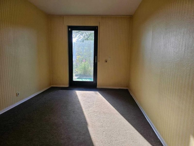 Rüthen Verkauf kpl. 5 Eigentumswohnungen mit ges.418 m² Wfl. sowie Stellplätzen und einer Garage in Rüthen Gewerbe kaufen