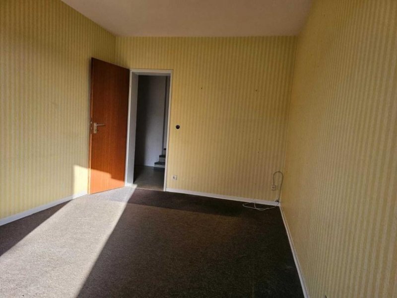 Rüthen Verkauf kpl. 5 Eigentumswohnungen mit ges.418 m² Wfl. sowie Stellplätzen und einer Garage in Rüthen Gewerbe kaufen